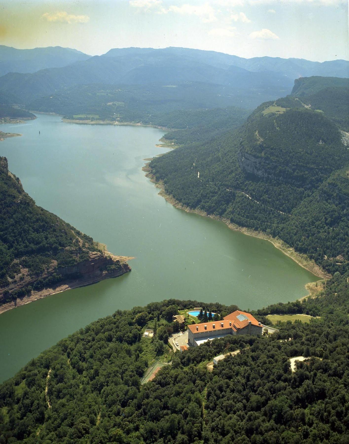 Parador De Vic-Sau Tavernoles Bagian luar foto